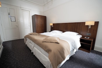 Renovated Double Room -  with balcony