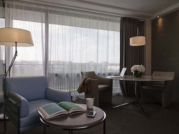 Suite, 1 King Bed with Sofa bed, Balcony (Eiffel Tower View)