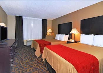 Standard Room, 2 Queen Beds, Non Smoking