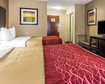 Standard Room, 2 Queen Beds, Non Smoking