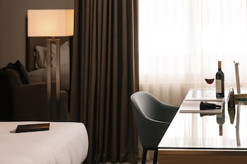 King Guestroom