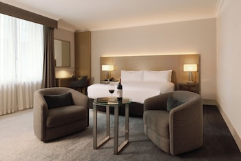 King Executive Room w/ Lounge Access