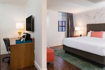 Standard Room, 1 King Bed