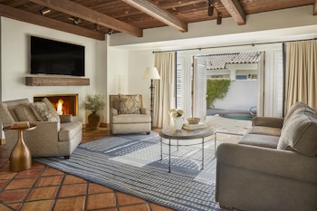 Suite, Multiple Beds