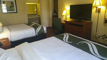 Standard Double Room, 2 Double Beds, Smoking