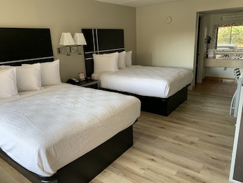 Room, 2 Queen Beds