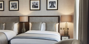 Superior Room (with 2 Double Beds)