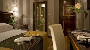 Club Double or Twin Room, Annex Building (with extra bed)