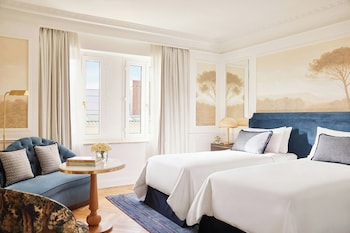 Deluxe Room with 2 Twin Beds