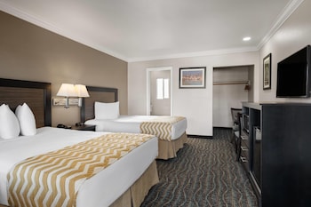 Room, 2 Double Beds, Non Smoking
