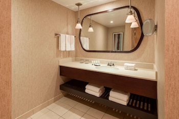 Room, 2 Double Beds, Bathtub (Mobility/Hearing Accessible, Tub)