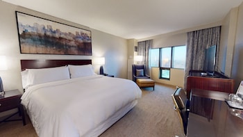 Room, 1 King Bed, Bathtub (Mobility/Hearing Accessible, Tub)