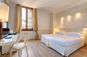 Deluxe Double or Twin Room, City View