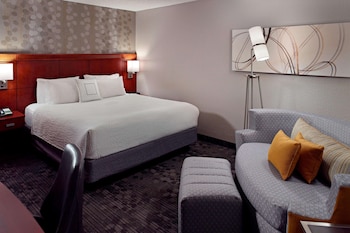 Room, 1 King Bed with Sofa bed (City View)