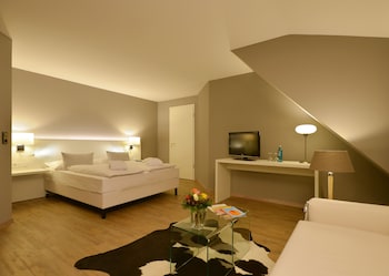 Junior Suite, 1 King Bed