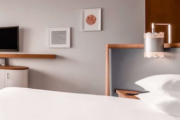 Junior Suite, 1 King Bed