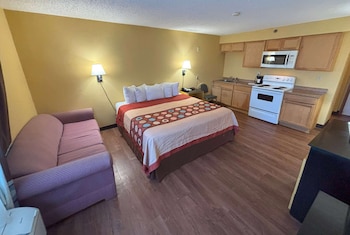 Business Room, 1 King Bed, Non Smoking