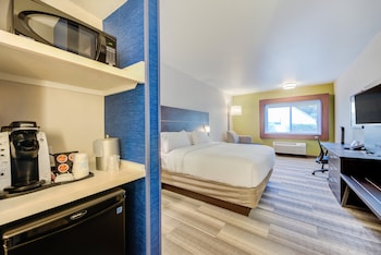 Standard Room, 1 King Bed with Sofa bed, Accessible (Communications)