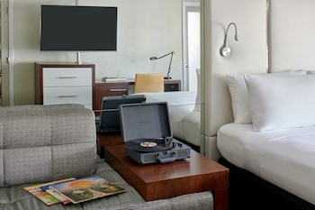 Room, 1 Queen Bed