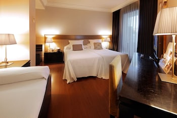 Comfort Triple Room