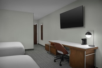 Room, 2 Queen Beds, Balcony