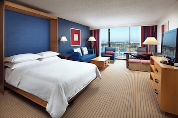 Executive Suite, 1 Bedroom (Bay Tower)