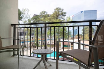 Room, 2 Queen Beds, Balcony (Mobility Accessible, Tub)