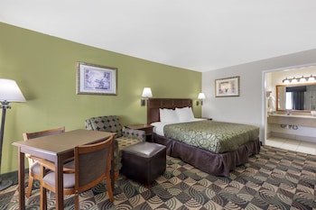 Standard Room, 1 King Bed, Non Smoking, Refrigerator & Microwave