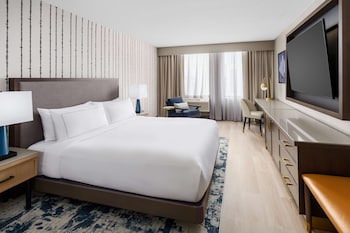 Deluxe Room, 1 King Bed