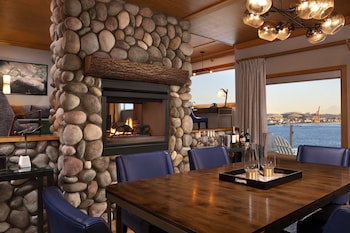 Penthouse Suite