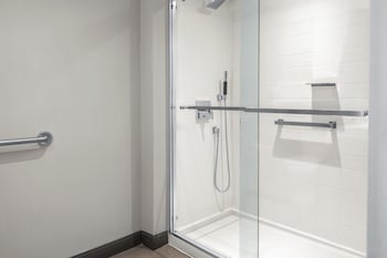 Room, 2 Double Beds, Ocean View (Hearing Accessible)