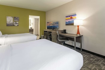 Room, 2 Queen Beds, Non Smoking