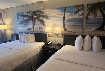 Standard Room, 2 Queen Beds, Smoking
