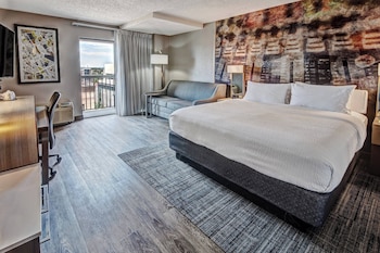 Room, 1 King Bed with Sofa bed, Hearing Accessible, Balcony
