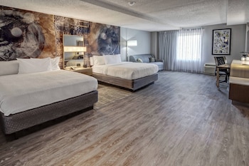 Studio, Multiple Beds, Hearing Accessible (Accessible Bathtub)