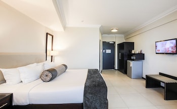 Deluxe Quadruple Room (North Sea Facing)