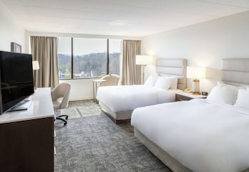 Room, 2 Queen Beds