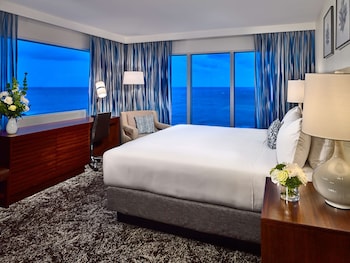 Superior Room, 1 King Bed, Ocean View