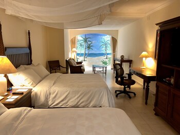 Suite, 2 Twin Beds
