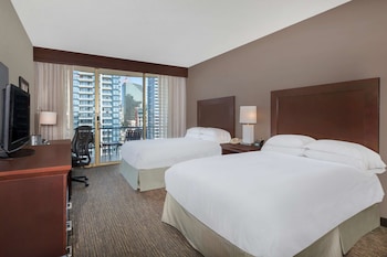 Room, 2 Double Beds (Skyline)