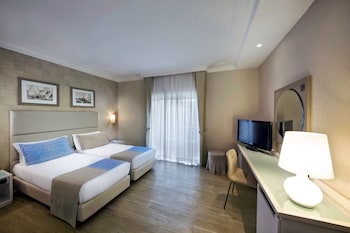 Comfort Room, 1 Queen Bed, Non Smoking