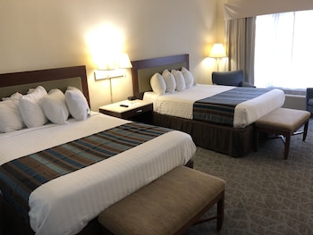 Deluxe Room, 2 Double Beds, Non Smoking (First Floor)