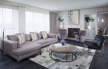 Presidential Suite, 1 King Bed (Capitol View)