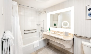 Room, 1 King Bed, Accessible, Bathtub