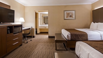 Deluxe Room, 2 Double Beds, Non Smoking, Microwave