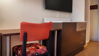 Standard Room. Wheelchair accessible with tub and option for hearing accessibility.  1 king bed.