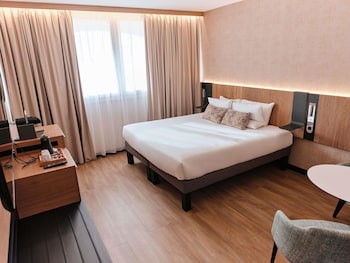 Executive Room, 1 King Bed