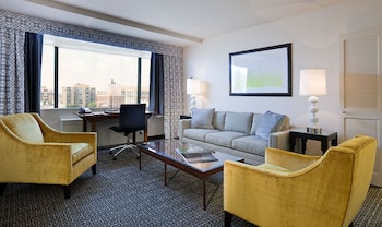 Deluxe Suite, Accessible