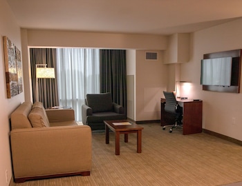 Suite, 1 King Bed, Non Smoking