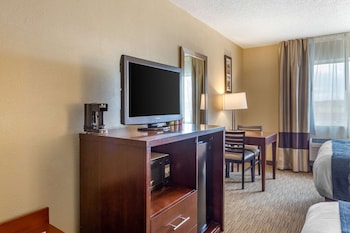 Standard Room, 2 Queen Beds, Non Smoking